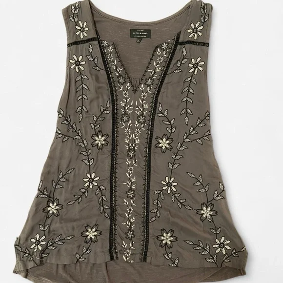 Lucky Brand Sleeveless Embroidered Floral V-Neck Blouse in gray L - Picture 2 of 4